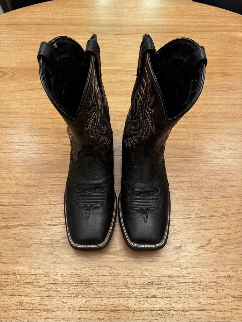 Ariat Black Leather Western Embroidered Square-Toe Boots